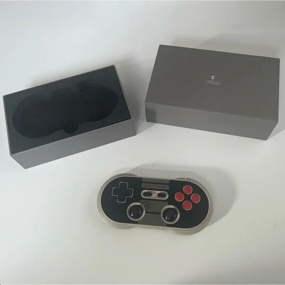 8Bitdo NES30 Pro Controller (Tested) - Picture 2 of 2